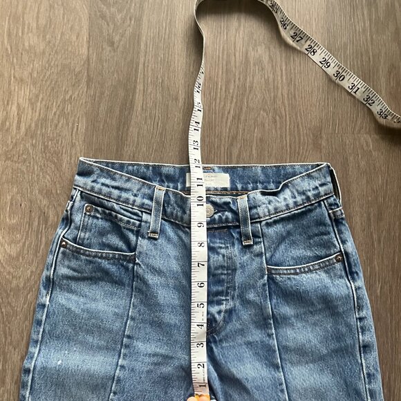 Levi's "ALETERED STRAIGHT" Cropped High-Rise Jeans with Paint Splatter Detail - Picture 10 of 15